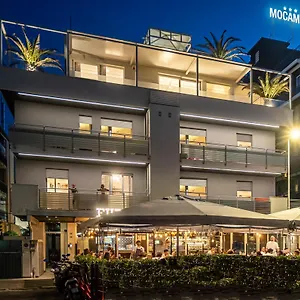 Giardini , Riccione Italia